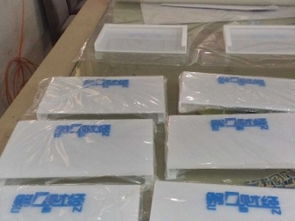 上海亞克力制品加工與噴繪招牌應(yīng)用