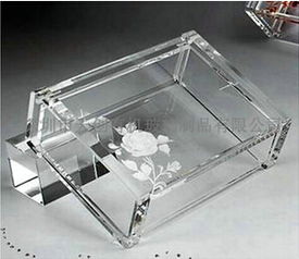 深圳市天創(chuàng)展示品 亞克力的創(chuàng)新應(yīng)用與行業(yè)優(yōu)勢